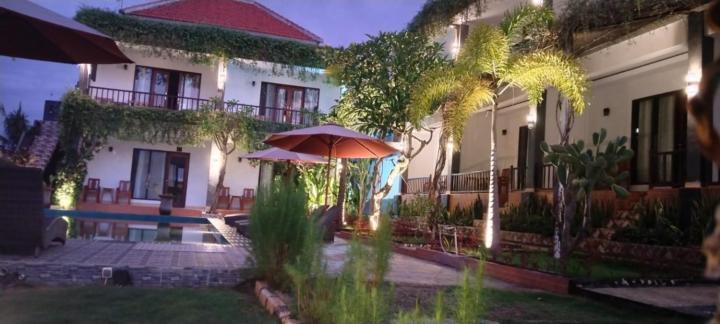 Tinggian Hill Retreat Hotel Batununggul Bagian luar foto