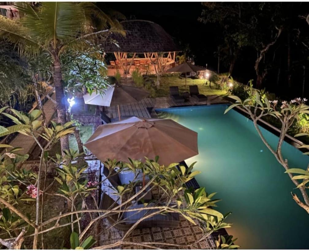 Tinggian Hill Retreat Hotel Batununggul Bagian luar foto