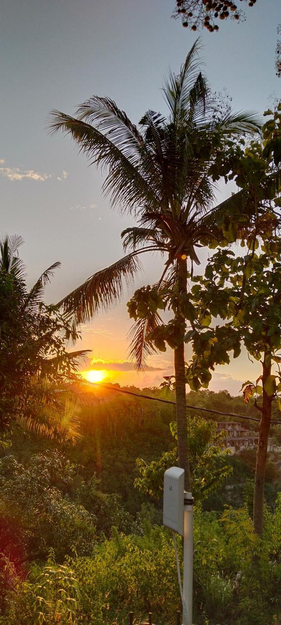 Tinggian Hill Retreat Hotel Batununggul Bagian luar foto